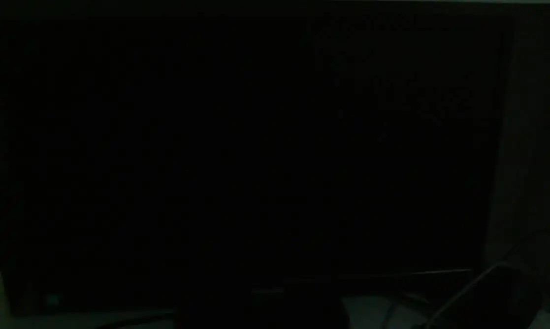 Comment résoudre l’écran noir du tout-en-un tactile?